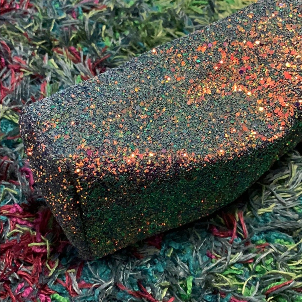 Beautiful glitter pouch - Picture 5 of 5